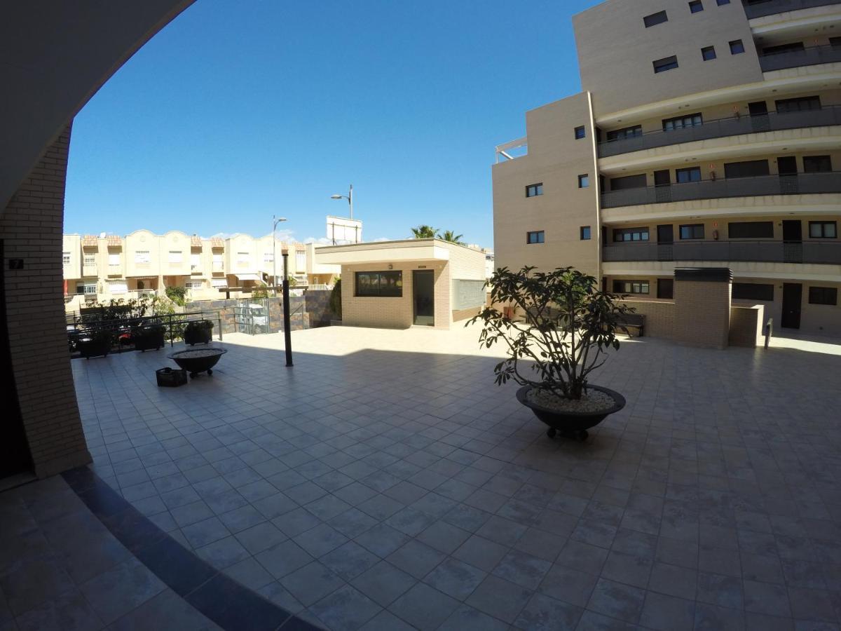 Apartamento Sotavento 1ª línea de playa Roquetas de Mar Exterior foto